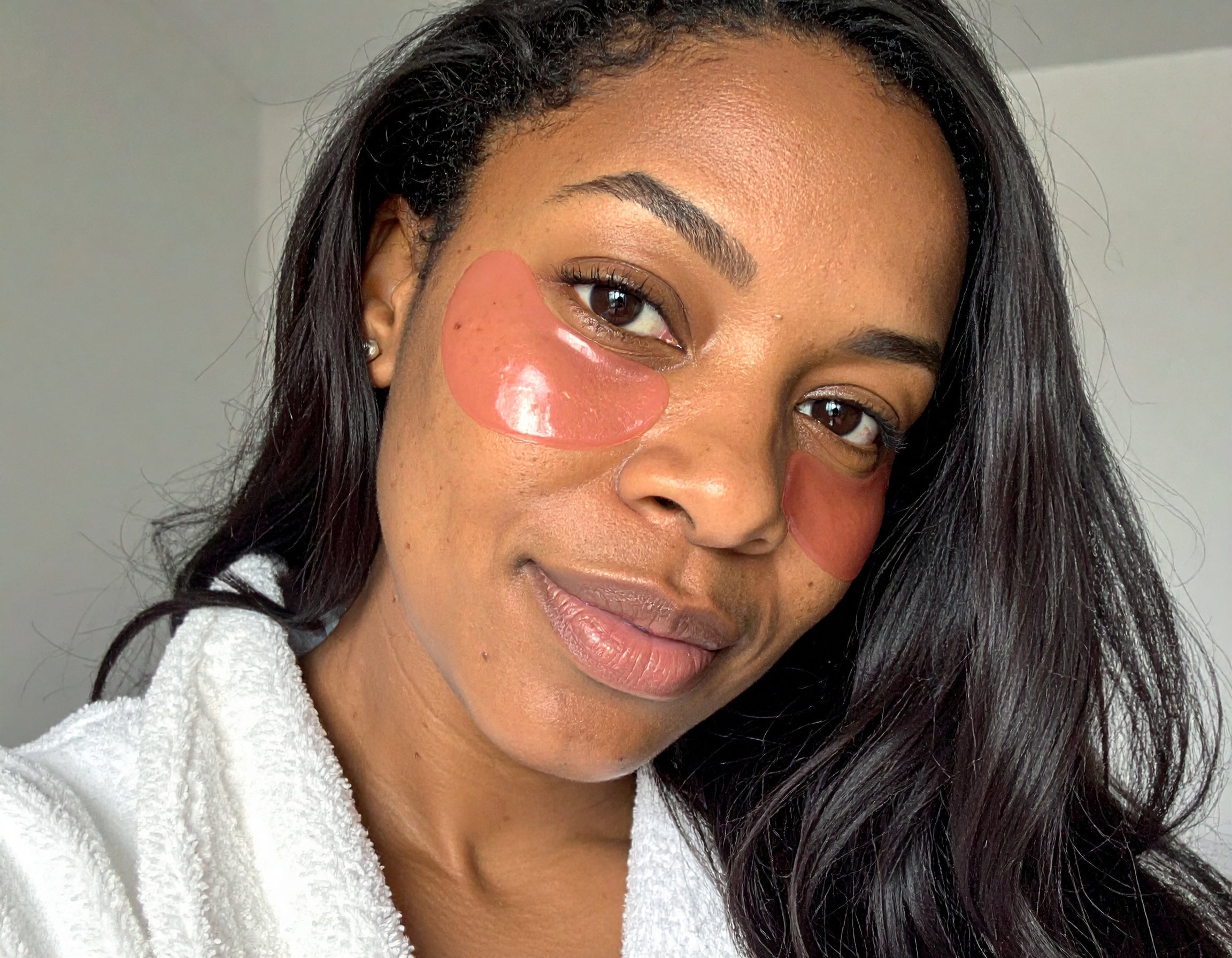 Summer Skincare Rescue: How to Use Chilled Products to Instantly Calm Heat-Irritated Skin